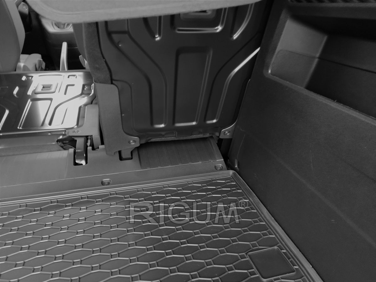 Kofferbakmat voor Citroen Berlingo en e-Berlingo (2019-heden), voor de 5-zits L2 modellen - Rubber