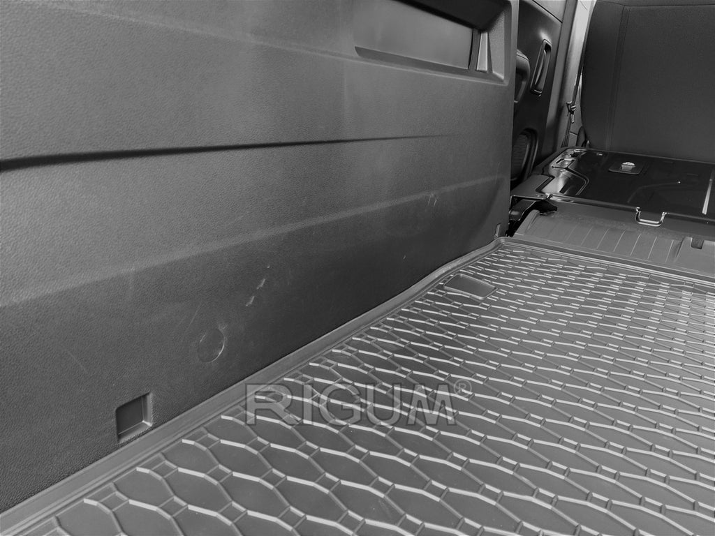 Kofferbakmat voor Citroen Berlingo en e-Berlingo (2019-heden), voor de 5-zits L2 modellen - Rubber