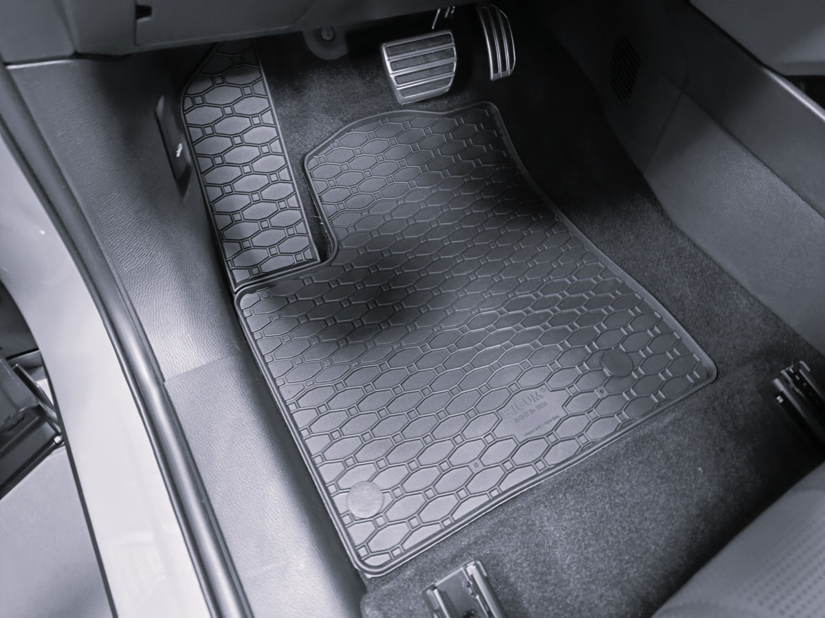 Rubber automatten voor de Mitsubishi Outlander 4 PHEV (2022-heden) - Rubber - 4-delig - Complete set