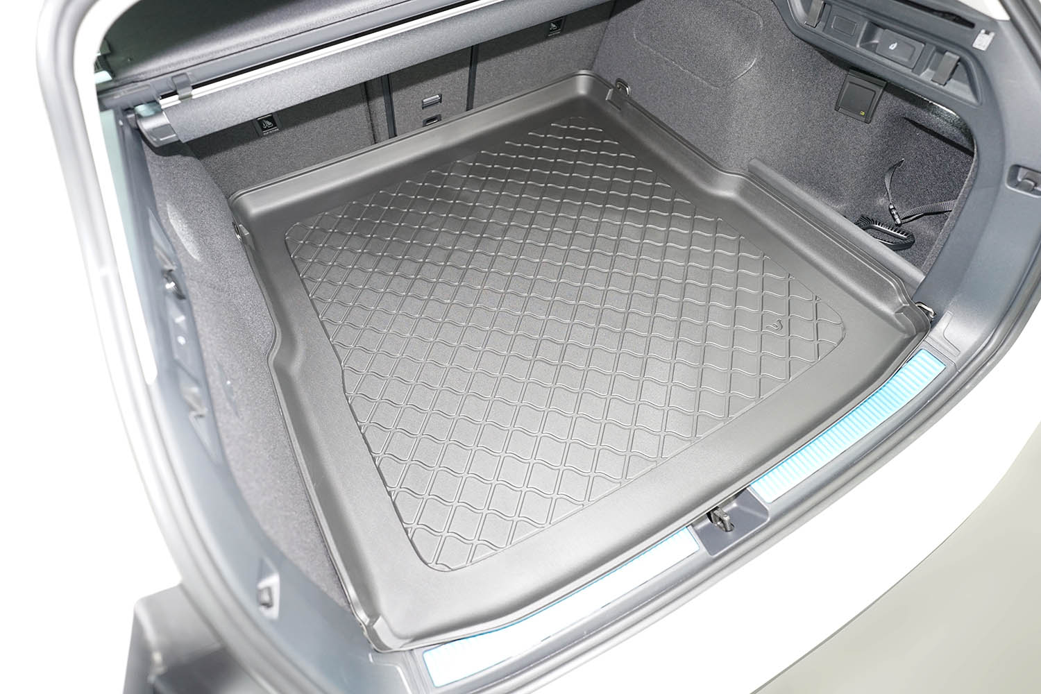 Guardliner kofferbakmat voor Volkswagen Passat B9 Variant, Skoda Suberb (3Y) Combi (vanaf 2023) - TPE-Rubber