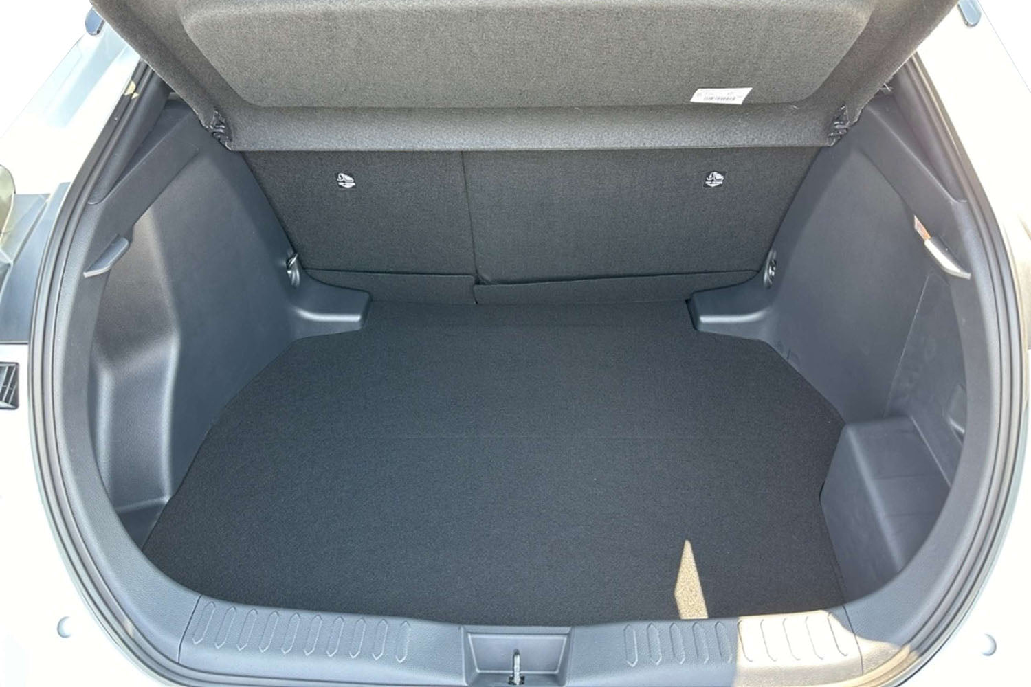 Guardliner kofferbakmat voor Toyota C-HR (AX20) 2.0 Dynamic Force hybride 4x4 (vanaf 2024) - TPE-Rubber