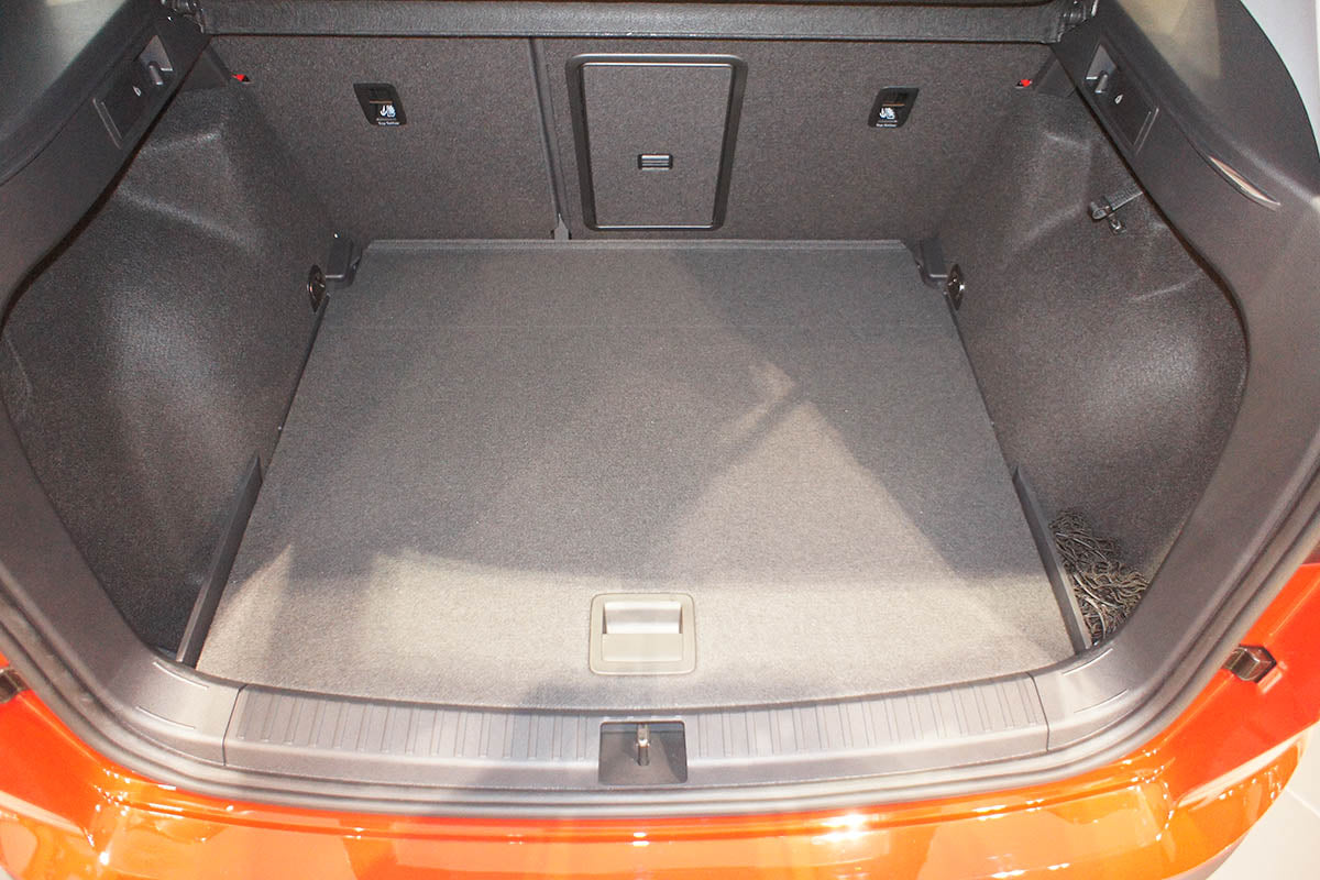 Guardliner kofferbakmat voor Seat Ateca, Cupra Ateca (KH7) (vanaf 2016), verstelbare laadvloer - TPE-Rubber
