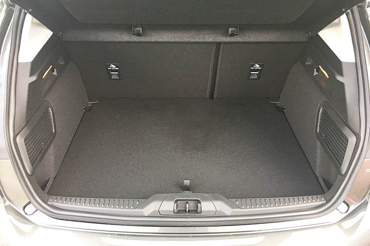 Guardliner kofferbakmat voor Ford Focus MK4 Hatchback (vanaf 09.2018), hoge laadvloer - TPE-Rubber